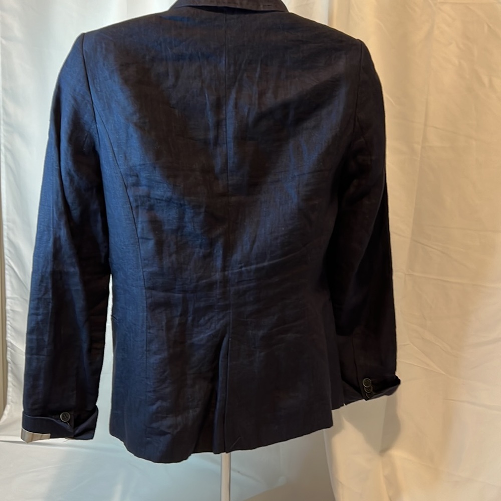 Blazer - Picture 3 of 4